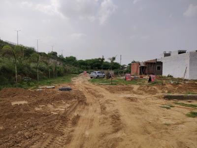 Image of 450 Sq.ft Residential Plot / Land for sale in Tilpata Karanwas, Greater Noida for Rs. 1250000