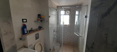 Bathroom Image of 1953 Sq.ft 3 BHK Apartment / Flat for sale in New Alipore Kolkata for Rs. 32000000