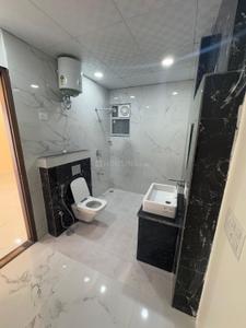 Bathroom Image of 3200 Sq.ft 3 BHK Apartment / Flat for rent in Tilak Nagar Jaipur for Rs. 65000