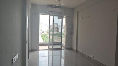 Living Room Image of 1050 Sq.ft 2 BHK Builder Floor for rent in Signature Global City 92, Sector 92 Gurgaon for Rs. 23100