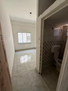 Bathroom Image of 700 Sq.ft 2 BHK Apartment / Flat for sale in Paschim Putiary Kolkata for Rs. 2150000