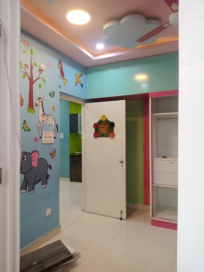 Fortune Green Falcon Main Image 1