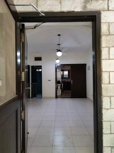 Main Entrance Image of 1800 Sq.ft 4 BHK Apartment / Flat for rent in Sarita Vihar New Delhi for Rs. 75000