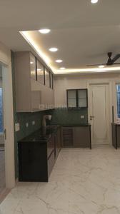 Kitchen Image of 3200 Sq.ft 3 BHK Builder Floor for rent in Sector 43 Noida for Rs. 90000