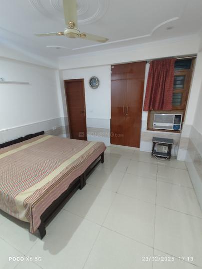 Pocket B, Sector 19 Bedroom 1