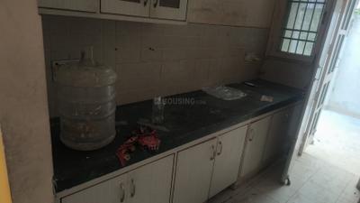 Kitchen Image of 1800 Sq.ft 3 BHK Builder Floor for rent in Sector 50 Noida for Rs. 40000
