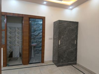 Bedroom Image of 1100 Sq.ft 2 BHK Builder Floor for sale in Vasundhara Ghaziabad for Rs. 6775000