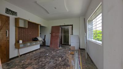 Living Room Image of 600 Sq.ft 1 BHK Independent House for rent in Singasandra Bengaluru for Rs. 25000