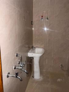 Bathroom Image of 1850 Sq.ft 3 BHK Builder Floor for rent in Indira Nagar Lucknow for Rs. 27000