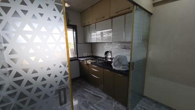 Kitchen Image of 750 Sq.ft 1.5 BHK Apartment / Flat for rent in Bhagnari CHS, Sion Mumbai for Rs. 55000