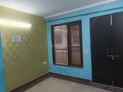 Bedroom Image of 900 Sq.ft 2 BHK Builder Floor for sale in Model Town New Delhi for Rs. 12000000