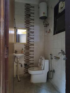 Bathroom Image of 1100 Sq.ft 3 BHK Builder Floor for sale in Indirapuram Ghaziabad for Rs. 9000000