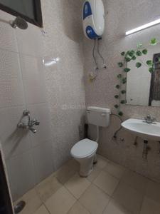 Bathroom Image of 3588 Sq.ft 4 BHK Builder Floor for rent in Sector 30 Gurgaon for Rs. 94500