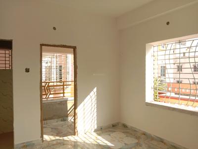 Bedroom Image of 700 Sq.ft 2 BHK Apartment / Flat for sale in Baguiati Kolkata for Rs. 2500000