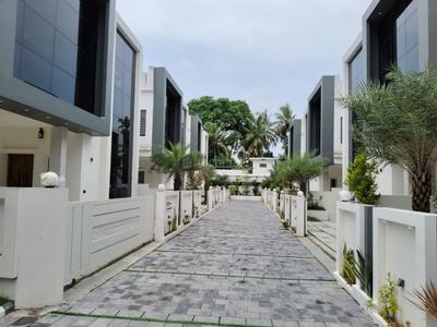Image of 1950 Sq.ft 3.5 BHK Villa for sale in Vyttila, Kochi for Rs. 18000000