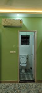 Bathroom Image of 930 Sq.ft 3 BHK Apartment / Flat for rent in Shapoorji Pallonji Houshing Complex, Rajarhat Kolkata for Rs. 26000