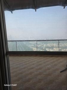 Balcony Image of 3530 Sq.ft 5 BHK Apartment / Flat for rent in Prateek Edifice, Sector 107 Noida for Rs. 300000