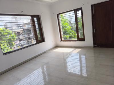 Bedroom Image of 2600 Sq.ft 3 BHK Builder Floor for rent in Sector 9 Faridabad for Rs. 32000