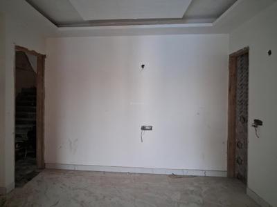 Living Room Image of 1050 Sq.ft 2 BHK Apartment / Flat for sale in Sector 101 Noida for Rs. 4100000