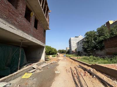 Image of 900 Sq.ft Residential Plot / Land for sale in Ghitorni, New Delhi for Rs. 9000000