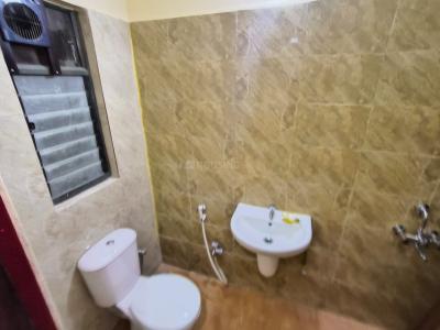 Bathroom Image of 755 Sq.ft 2 BHK Apartment / Flat for rent in Renaissance Solis, Goda Bardhaman for Rs. 13000