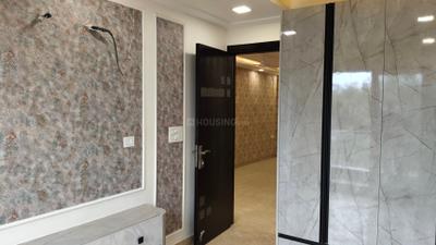 Bedroom Image of 756 Sq.ft 2 BHK Builder Floor for sale in Vikaspuri New Delhi for Rs. 13500000