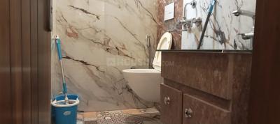 Bedroom Image of 1600 Sq.ft 4 BHK Builder Floor for sale in Shahdara New Delhi for Rs. 15000000