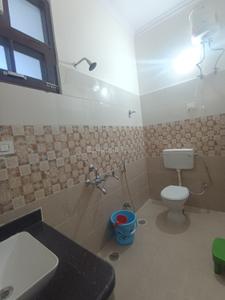 Bathroom Image of 850 Sq.ft 2 BHK Villa for rent in Gomti Nagar Lucknow for Rs. 33000