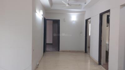 Living Room Image of 1250 Sq.ft 2 BHK Apartment / Flat for rent in Mahagun Moderne, Sector 78 Noida for Rs. 36000