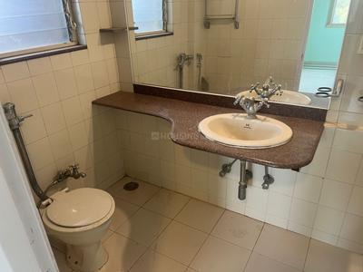 Bathroom Image of 1060 Sq.ft 2 BHK Apartment / Flat for rent in Gera Riverside, Koregaon Park Pune for Rs. 50000