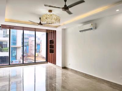 Living Room Image of 2700 Sq.ft 4 BHK Builder Floor for sale in Paramount Luxury Floors Sushant Lok 3 B Block, Sector 57 Gurgaon for Rs. 36500000