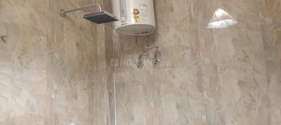 Bathroom Image of 1375 Sq.ft 3 BHK Apartment / Flat for rent in Rishita Manhattan, Gomti Nagar Extension Lucknow for Rs. 55000