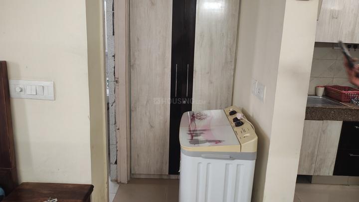 Logix Blossom Zest Main Image 1