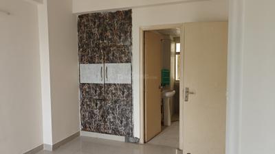 Bedroom Image of 1000 Sq.ft 2 BHK Apartment / Flat for rent in Pigeon Spring Meadows, Noida Extension Greater Noida for Rs. 18500
