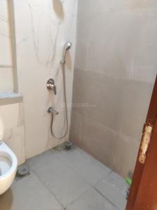 Bathroom Image of 928 Sq.ft 2 BHK Apartment / Flat for sale in The Atmosphere, Mulund West Mumbai for Rs. 18500000