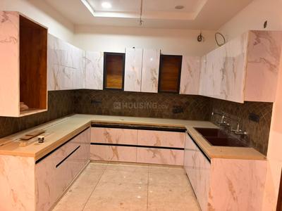 Kitchen Image of 1800 Sq.ft 3 BHK Builder Floor for rent in Wave Estate Group Housing 2 Phase 1, Sector 85 Mohali for Rs. 37000