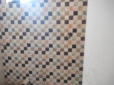 Bathroom Image of 1000 Sq.ft 2 BHK Apartment / Flat for rent in Kadubeesanahalli Bengaluru for Rs. 40000