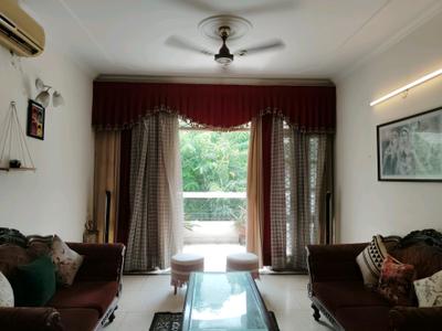 Living Room Image of 2160 Sq.ft 3 BHK Apartment / Flat for rent in Sector 40 Gurgaon for Rs. 60000