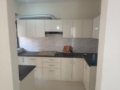 Kitchen Image of 1340 Sq.ft 2.5 BHK Apartment / Flat for rent in RG Luxury, Noida Extension Greater Noida for Rs. 25000