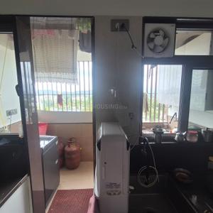 Bathroom Image of 1800 Sq.ft 2.5 BHK Apartment / Flat for rent in Sadar Bazar Satara for Rs. 30000