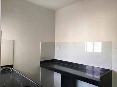 Kitchen Image of 611 Sq.ft 1 BHK Apartment / Flat for rent in Runwal Gardens Phase I, Dombivli East Thane for Rs. 12999