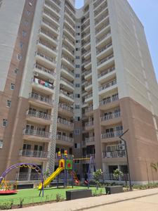 Image of 1089 Sq.ft 2 BHK Apartment / Flat for sale in Sushant Golf City, Lucknow for Rs. 12456000