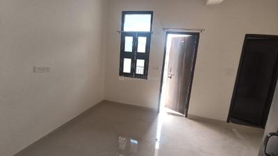 Bedroom Image of 500 Sq.ft 1 BHK Independent House for rent in Mayur Vihar Phase 1 New Delhi for Rs. 16000