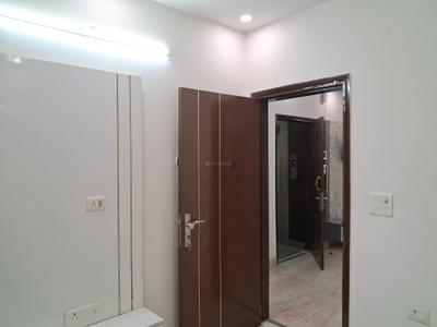 Bedroom Image of 1125 Sq.ft 3 BHK Builder Floor for sale in Paschim Vihar New Delhi for Rs. 21000000