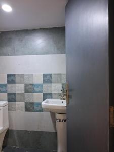 Common Bathroom Image of 1600 Sq.ft 2 BHK Villa for sale in Dkrrish Green Beauty Farms, Nagli Sabapur Noida for Rs. 9600000