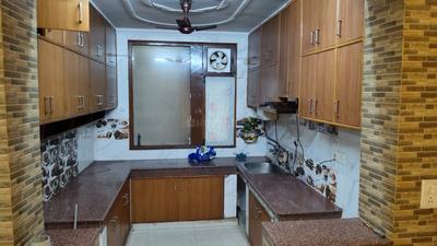 Kitchen Image of 2000 Sq.ft 3.5 BHK Apartment / Flat for rent in Purvanchal Sanchar Vihar, Sector 62 Noida for Rs. 40000