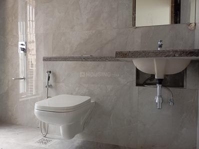 Bathroom Image of 2551 Sq.ft 5 BHK Apartment / Flat for sale in One Meraki, Chembur Mumbai for Rs. 92500000