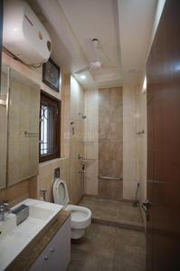 Bathroom Image of 2300 Sq.ft 3 BHK Builder Floor for sale in Jangpura New Delhi for Rs. 70000000