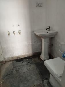 Bathroom Image of 700 Sq.ft 1 BHK Builder Floor for rent in Sector 144 Noida for Rs. 15000