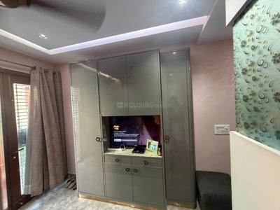 Bedroom Image of 1700 Sq.ft 3 BHK Builder Floor for rent in Sarva Priya Apartments, Hauz Khas New Delhi for Rs. 135000